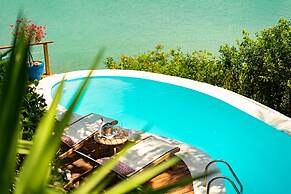 Insolito Boutique Hotel