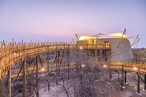 Mokuti Etosha