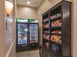 La Quinta Inn & Suites by Wyndham Waxahachie