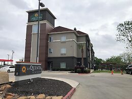 La Quinta Inn & Suites by Wyndham-Brookshire-West Katy