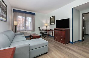 La Quinta Inn & Suites by Wyndham Fort Worth NE Mall