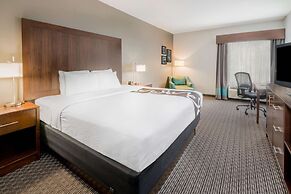 La Quinta Inn & Suites by Wyndham Fort Worth Eastchase