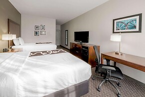 La Quinta Inn & Suites by Wyndham Fort Worth Eastchase
