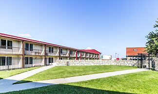 Countryside Suites Kansas City Independence I-70E Sports Complex Hotel