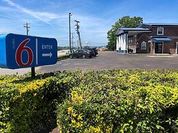 Motel 6 East Ridge, TN
