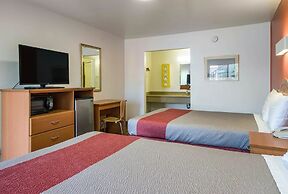 Motel 6 Concord, CA