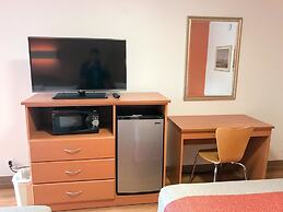 Motel 6 Concord, CA