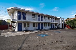 Motel 6 Concord, CA