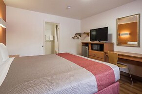 Motel 6 Concord, CA