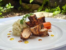 Calabash Cove Resort And Spa - Adults Only