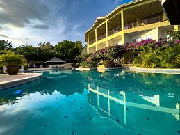 Calabash Cove Resort And Spa - Adults Only