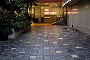 Oriental Residency Hotel