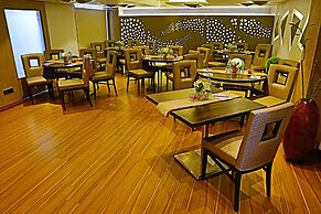 Oriental Residency Hotel