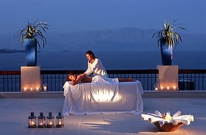 Ionian Blue Bungalows And Spa Resort