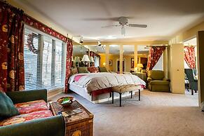 Laurel Grove Inn on the South