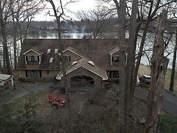 Laurel Grove Inn on the South