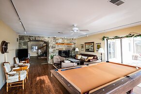 Laurel Grove Inn on the South