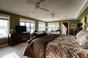 Laurel Grove Inn on the South