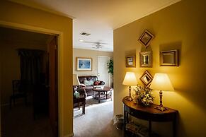 Laurel Grove Inn on the South