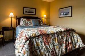 Laurel Grove Inn on the South