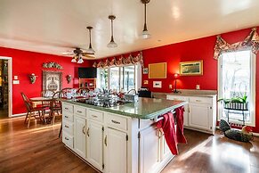 Laurel Grove Inn on the South