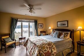 Laurel Grove Inn on the South