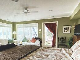 Laurel Grove Inn on the South