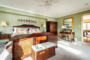 Laurel Grove Inn on the South