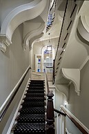 Lancaster Marriott at Penn Square