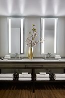 Lancaster Marriott at Penn Square