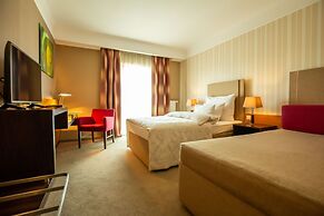 Impiq Hotel