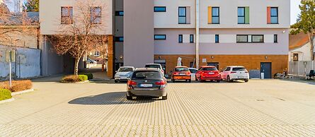Impiq Hotel