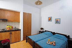 Aegean Sky Hotel & Suites