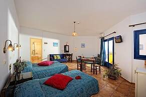 Aegean Sky Hotel & Suites