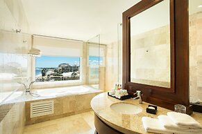 Dreams Jade Resort & Spa - All Inclusive