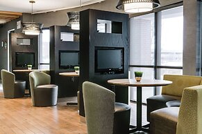 Courtyard Marriott Aksarben Village