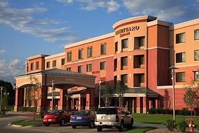 Courtyard Marriott Aksarben Village