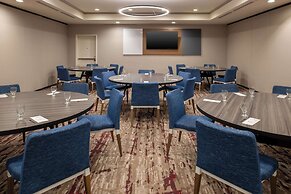 Hilton Garden Inn Fontana