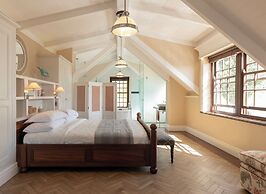 St James Guesthouses