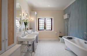 St James Guesthouses