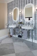 St James Guesthouses