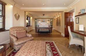 St James Guesthouses