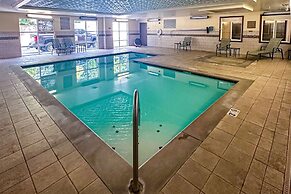 Country Inn & Suites by Radisson, Knoxville at Cedar Bluff, TN