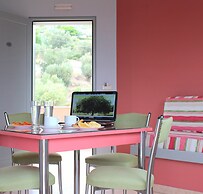 Amaryllis Hotel Apartments