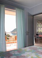 Amaryllis Hotel Apartments