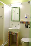 Amaryllis Hotel Apartments