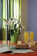 Amaryllis Hotel Apartments