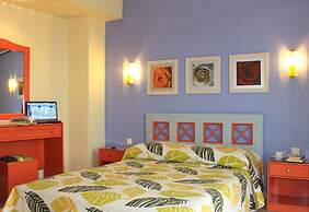 Amaryllis Hotel Apartments