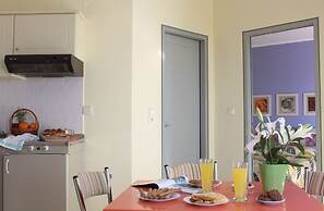 Amaryllis Hotel Apartments