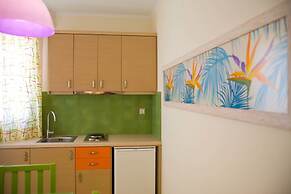 Amaryllis Hotel Apartments